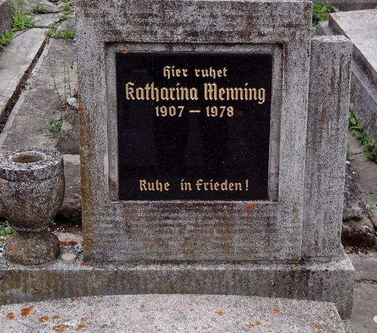 Menning Katharina 1907-1978 Grabstein
